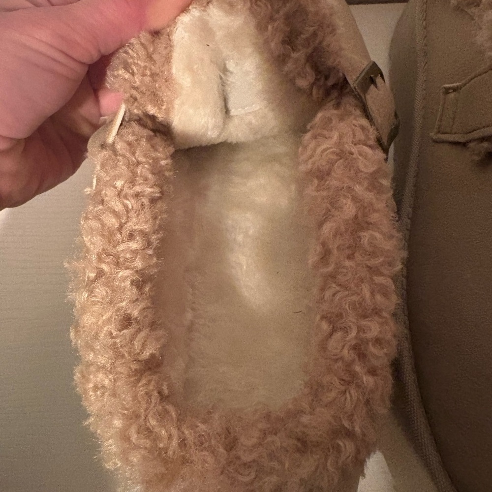 Cozy Beige Women's Shoes with Buckle - Picture 6 of 7